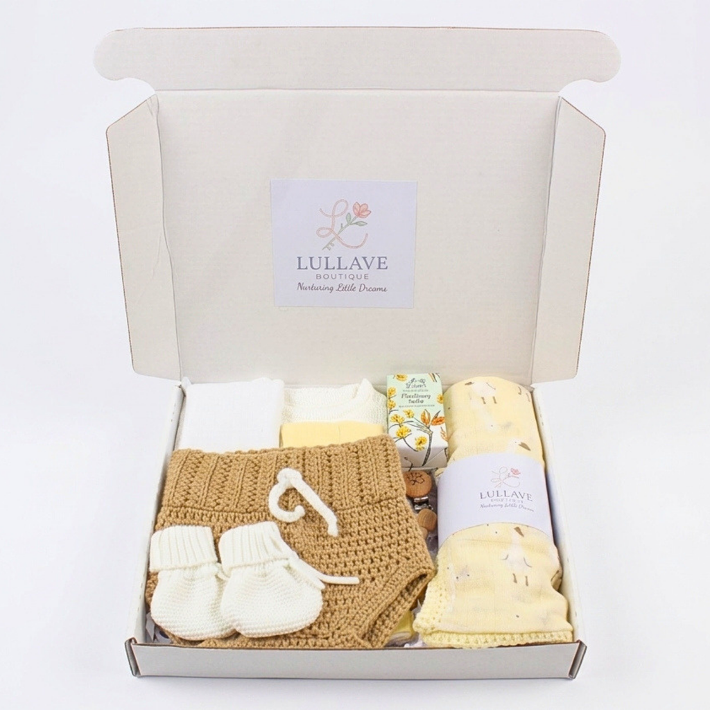 Little Goose baby Newborn Gift Box Custom Name featuring a curated collection of luxury handmade items for newborns.