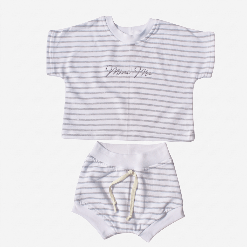 Cotton summer babywear set Mini Me Fun - striped top and shorts set for babies, perfect for summer outings.